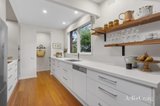 https://images.listonce.com.au/custom/160x/listings/2a-boongarry-avenue-blackburn-vic-3130/505/01739505_img_06.jpg?oxDtshWt9L4