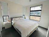 https://images.listonce.com.au/custom/160x/listings/2a-brayshay-road-newcomb-vic-3219/239/01691239_img_09.jpg?i_wRxnnpU44