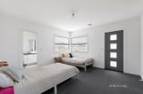 https://images.listonce.com.au/custom/160x/listings/2a-bruce-street-newport-vic-3015/624/01606624_img_06.jpg?VJ62yMcRMWQ