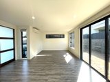 https://images.listonce.com.au/custom/160x/listings/2a-canora-street-blackburn-south-vic-3130/902/01576902_img_06.jpg?CF4D5ok1IgU