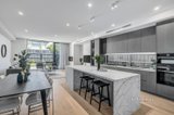 https://images.listonce.com.au/custom/160x/listings/2a-castlewood-street-bentleigh-east-vic-3165/252/01290252_img_07.jpg?_9TS4vG8icY