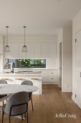https://images.listonce.com.au/custom/160x/listings/2a-coates-street-bentleigh-vic-3204/021/01900021_img_21.jpg?0VQ2qCmpiCc
