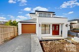 https://images.listonce.com.au/custom/160x/listings/2a-durward-avenue-glen-waverley-vic-3150/801/01737801_img_01.jpg?lSNQRvuM7dc