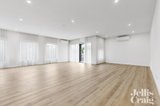 https://images.listonce.com.au/custom/160x/listings/2a-durward-avenue-glen-waverley-vic-3150/801/01737801_img_05.jpg?wHjVpM_BRw4