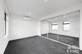 https://images.listonce.com.au/custom/160x/listings/2a-durward-avenue-glen-waverley-vic-3150/801/01737801_img_11.jpg?wjua7xZmmVY