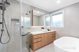 https://images.listonce.com.au/custom/160x/listings/2a-grenfell-road-mount-waverley-vic-3149/016/01930016_img_12.jpg?fLVPyUG1_Go