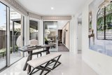 https://images.listonce.com.au/custom/160x/listings/2a-gwenda-avenue-canterbury-vic-3126/153/01684153_img_10.jpg?xiILk8zwX6M