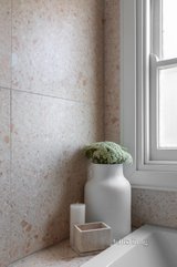 https://images.listonce.com.au/custom/160x/listings/2a-hamer-street-brunswick-east-vic-3057/360/01227360_img_16.jpg?gSa_prNfsQs