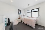 https://images.listonce.com.au/custom/160x/listings/2a-kiama-street-moorabbin-vic-3189/430/01845430_img_05.jpg?2PauqVZkApk