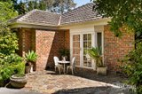 https://images.listonce.com.au/custom/160x/listings/2a-lagoona-court-blackburn-vic-3130/781/01853781_img_08.jpg?jrvqD5-wpjU