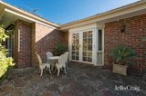 https://images.listonce.com.au/custom/160x/listings/2a-lagoona-court-blackburn-vic-3130/781/01853781_img_18.jpg?Vmw22gVpfMQ