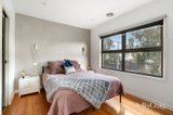 https://images.listonce.com.au/custom/160x/listings/2a-laurence-avenue-airport-west-vic-3042/945/01926945_img_08.jpg?dvbEShLX2b4