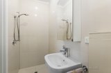 https://images.listonce.com.au/custom/160x/listings/2a-mills-street-glen-iris-vic-3146/091/00916091_img_13.jpg?PDzS7K8dxyE