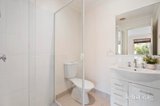 https://images.listonce.com.au/custom/160x/listings/2a-royal-avenue-heathmont-vic-3135/190/01973190_img_08.jpg?aR1GtsxAQoE