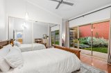 https://images.listonce.com.au/custom/160x/listings/2a-royal-crescent-hamlyn-heights-vic-3215/305/01390305_img_09.jpg?OWTDMm2RKXg