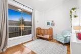 https://images.listonce.com.au/custom/160x/listings/2a-royal-crescent-hamlyn-heights-vic-3215/305/01390305_img_11.jpg?hb8VznaTf28