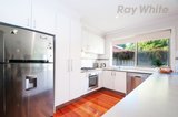 https://images.listonce.com.au/custom/160x/listings/2a-sevenoaks-avenue-croydon-vic-3136/676/01930676_img_02.jpg?ia74xzfq2YA
