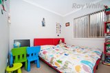 https://images.listonce.com.au/custom/160x/listings/2a-sevenoaks-avenue-croydon-vic-3136/676/01930676_img_08.jpg?om1tm073Ql0