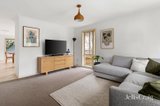 https://images.listonce.com.au/custom/160x/listings/2a-simmons-court-greensborough-vic-3088/439/01931439_img_03.jpg?3eeXzwpELdI