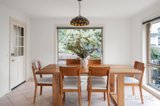 https://images.listonce.com.au/custom/160x/listings/2a-simmons-court-greensborough-vic-3088/439/01931439_img_08.jpg?Y2LpUUmoH6U