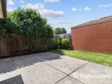 https://images.listonce.com.au/custom/160x/listings/2a-springfield-avenue-croydon-vic-3136/774/01525774_img_11.jpg?STSpPCYJ2EE