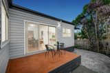 https://images.listonce.com.au/custom/160x/listings/2a-surrey-street-ringwood-vic-3134/515/01627515_img_11.jpg?tNF8J7JS08Y