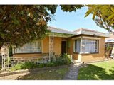 https://images.listonce.com.au/custom/160x/listings/2a-upton-street-altona-vic-3018/657/01202657_img_02.jpg?iDpTgazTq1Y