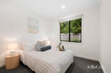https://images.listonce.com.au/custom/160x/listings/2a-venetian-court-croydon-vic-3136/508/01877508_img_07.jpg?HyQFIKGNWHs