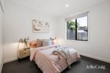 https://images.listonce.com.au/custom/160x/listings/2a-venetian-court-croydon-vic-3136/508/01877508_img_08.jpg?iphF3IqNp54