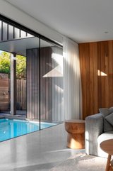 https://images.listonce.com.au/custom/160x/listings/2a-wattle-bird-crescent-barwon-heads-vic-3227/484/01700484_img_13.jpg?3pUeNq308HM