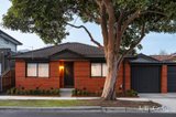 https://images.listonce.com.au/custom/160x/listings/2a-white-street-reservoir-vic-3073/148/01747148_img_01.jpg?e9BT20UpA0A