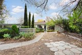 https://images.listonce.com.au/custom/160x/listings/2a-woodhouse-grove-box-hill-north-vic-3129/682/01683682_img_10.jpg?vghgE1Tc9do