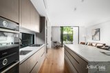 https://images.listonce.com.au/custom/160x/listings/2b-castlewood-street-bentleigh-east-vic-3165/059/01819059_img_04.jpg?yKjEl3dhZY0