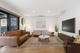 https://images.listonce.com.au/custom/160x/listings/2b-chesney-drive-ringwood-vic-3134/395/01737395_img_02.jpg?YsHehZMnDa8