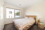 https://images.listonce.com.au/custom/160x/listings/2b-elm-grove-mckinnon-vic-3204/618/01640618_img_05.jpg?Cykkl-1xH9c