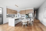 https://images.listonce.com.au/custom/160x/listings/2b-fraser-street-bentleigh-east-vic-3165/913/01582913_img_04.jpg?dC6ctU2U-uE