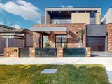 https://images.listonce.com.au/custom/160x/listings/2b-latrobe-street-moonee-ponds-vic-3039/799/01577799_img_12.jpg?v7YGrk4j9h4