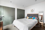https://images.listonce.com.au/custom/160x/listings/2b-luscombe-street-brunswick-vic-3056/988/01045988_img_09.jpg?lXNDhlTPgUE