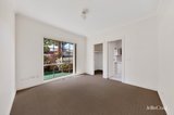 https://images.listonce.com.au/custom/160x/listings/2b-renown-street-burwood-vic-3125/263/01882263_img_05.jpg?rT-btFANnZg