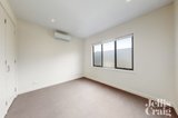 https://images.listonce.com.au/custom/160x/listings/2b-rudyard-street-bentleigh-east-vic-3165/512/01910512_img_03.jpg?_TE6IfZq47A