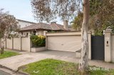 https://images.listonce.com.au/custom/160x/listings/2b-studley-road-brighton-east-vic-3187/208/01950208_img_02.jpg?LkZpfzQYtjg
