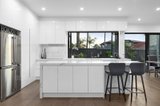 https://images.listonce.com.au/custom/160x/listings/2c-blenheim-street-bentleigh-east-vic-3165/015/01181015_img_05.jpg?_nQfA1czlXo