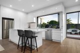 https://images.listonce.com.au/custom/160x/listings/2c-blenheim-street-bentleigh-east-vic-3165/015/01181015_img_06.jpg?GVpyvsLVjI4