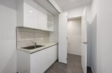 https://images.listonce.com.au/custom/160x/listings/2c-diana-street-croydon-vic-3136/647/01813647_img_01.jpg?A5bs2x_NAcg