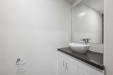 https://images.listonce.com.au/custom/160x/listings/2c-diana-street-croydon-vic-3136/647/01813647_img_02.jpg?syIQbxYm-bA