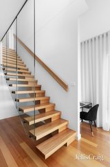 https://images.listonce.com.au/custom/160x/listings/2c-first-avenue-altona-north-vic-3025/818/01820818_img_09.jpg?jY9CsIEi0jI