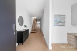 https://images.listonce.com.au/custom/160x/listings/2c-hopetoun-court-bentleigh-east-vic-3165/583/01820583_img_06.jpg?1zDL4ZOwDZ4