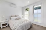 https://images.listonce.com.au/custom/160x/listings/2c-leopold-street-glen-iris-vic-3146/696/01828696_img_04.jpg?FJvu3NEVbA0