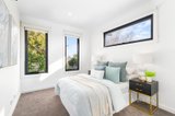 https://images.listonce.com.au/custom/160x/listings/2c-looker-street-murrumbeena-vic-3163/424/01254424_img_09.jpg?P1Y4M_hKX9k