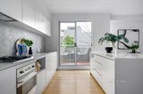 https://images.listonce.com.au/custom/160x/listings/2c-prince-edward-avenue-mckinnon-vic-3204/320/01094320_img_10.jpg?l_j27pDnzfw